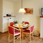Apartment Wohnpark Stadt Hamburg 36 *