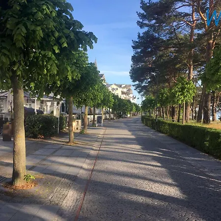 Wohnpark Stadt Hamburg 36 *