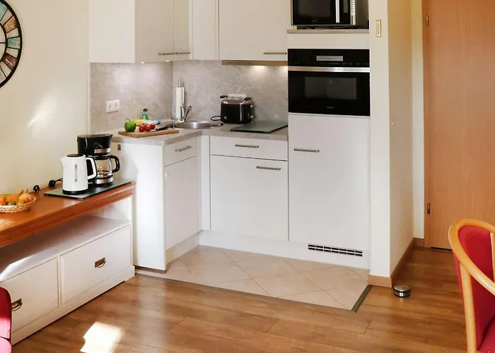 Wohnpark Stadt Hamburg 36 *